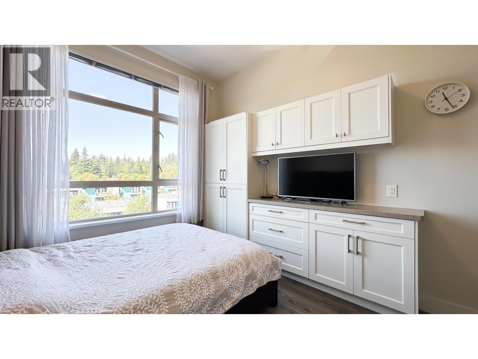 Photo 15 of 506 3602 Aldercrest Drive, North Vancouver BC