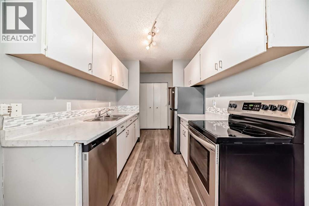 Photo 30 of 114 3420 50 Street Nw, Calgary AB