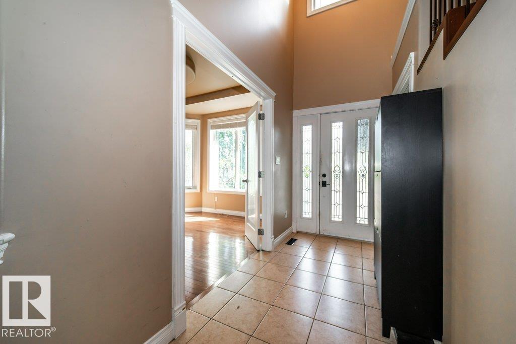 Photo 8 of 5312 61 St, Beaumont AB