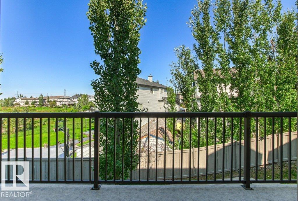 Photo 2 of 20 604 62 St Sw, Edmonton AB