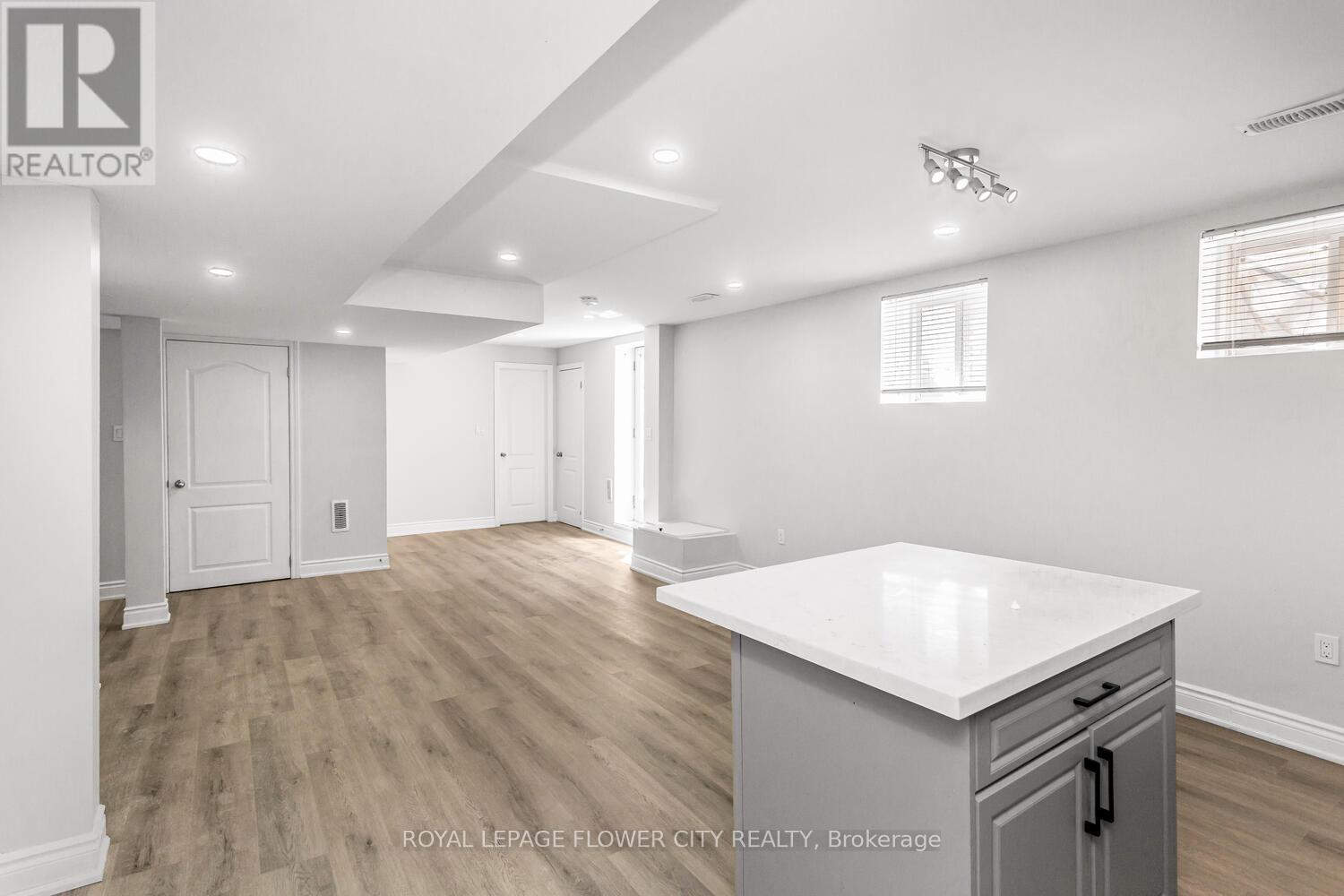 Photo 29 of 16 Elsinore Street, Brampton ON