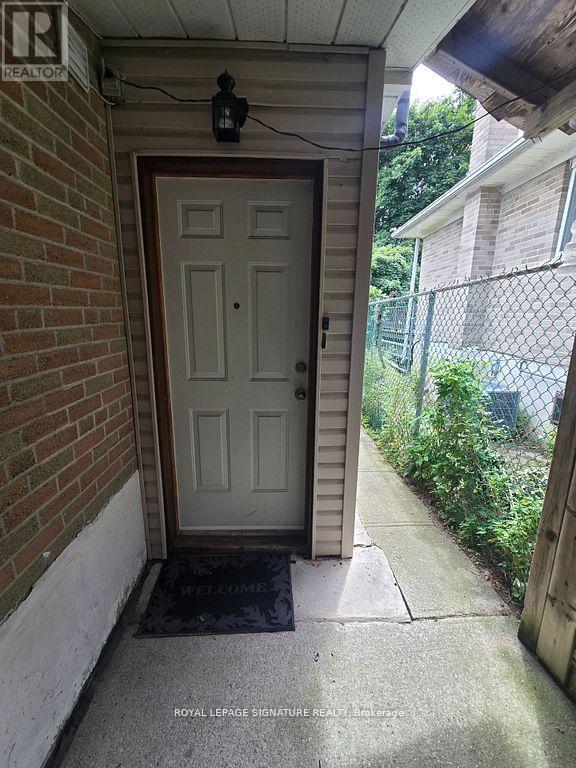 Photo 5 of Bsmnt 285 Fiona Terrace, Mississauga ON