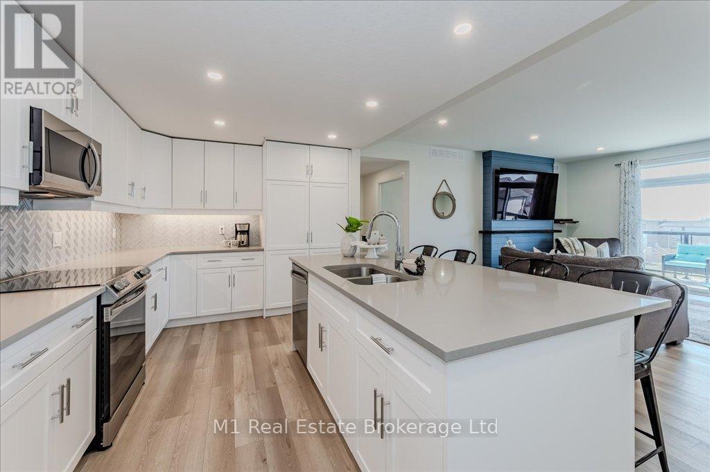 Photo 2 of 207 99 B Farley Road, Centre Wellington ON