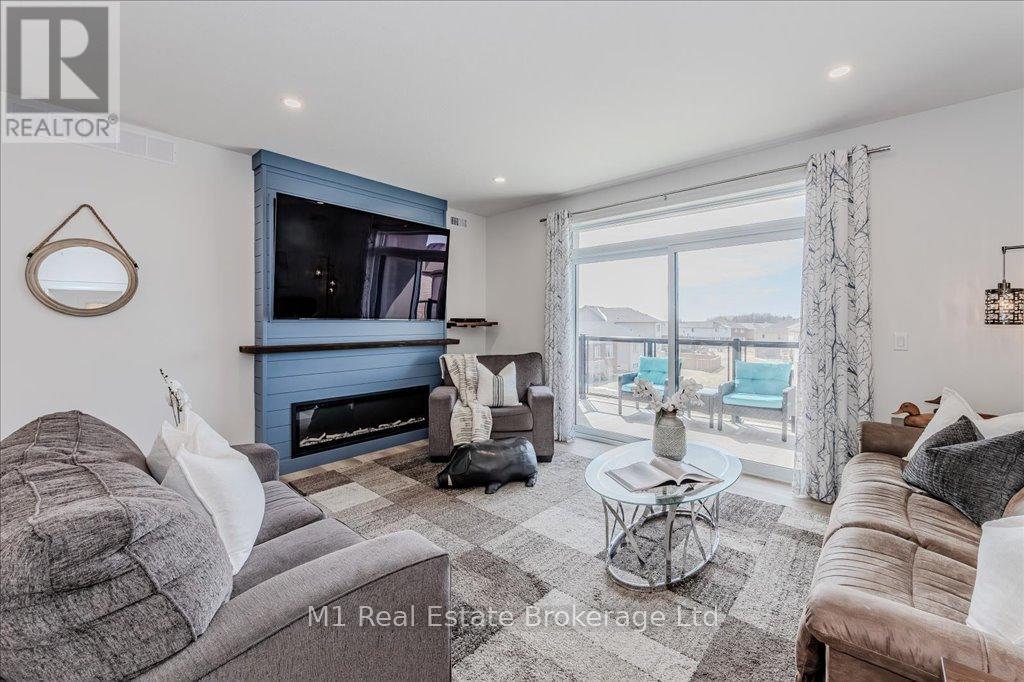 Photo 15 of 207 99 B Farley Road, Centre Wellington ON