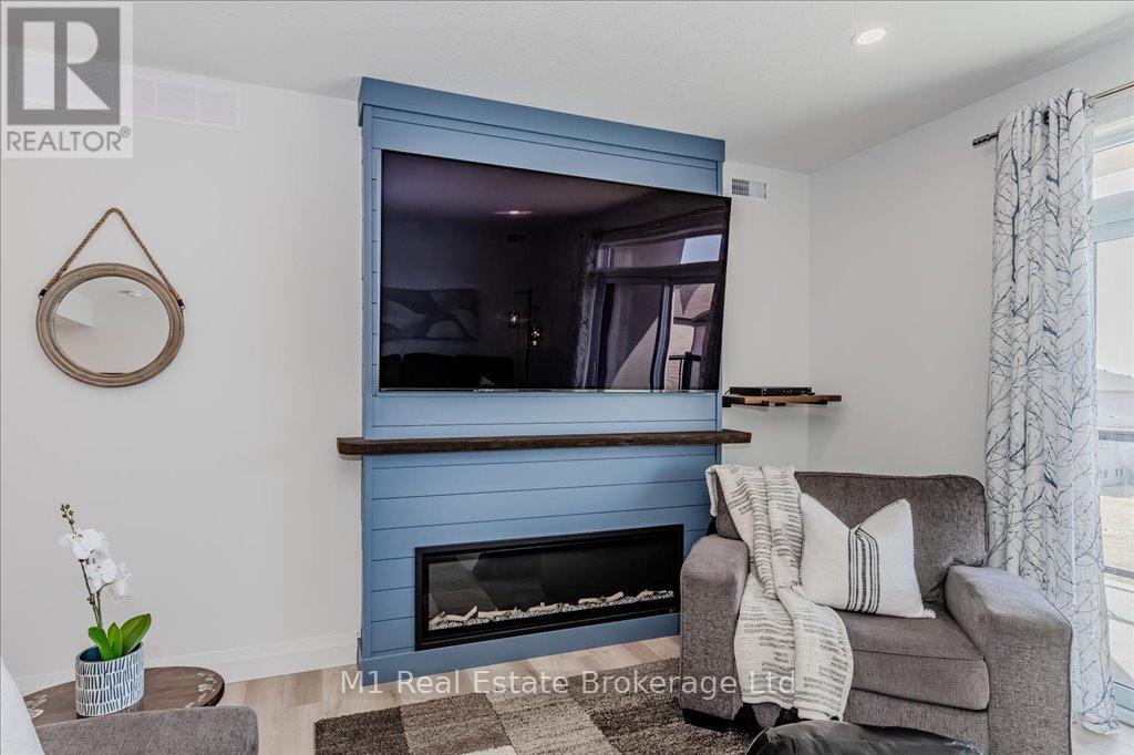 Photo 30 of 207 99 B Farley Road, Centre Wellington ON