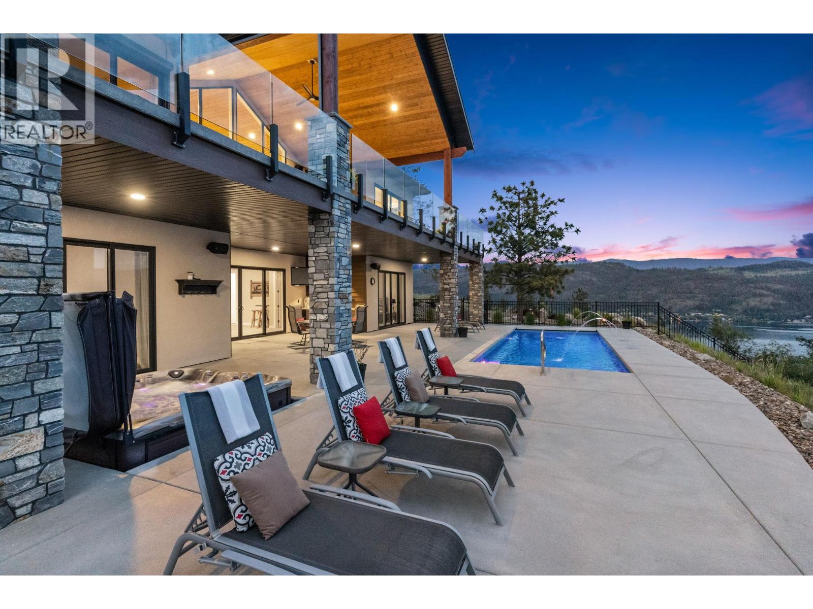 8836 Stonington Road - 10