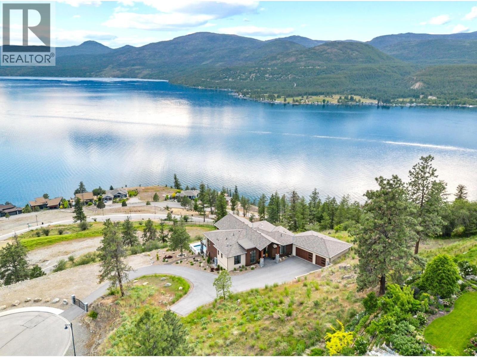 8836 Stonington Road - 12