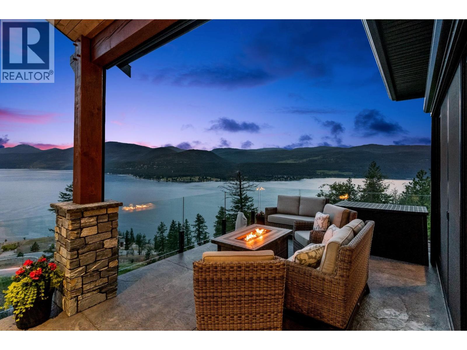 8836 Stonington Road - 6