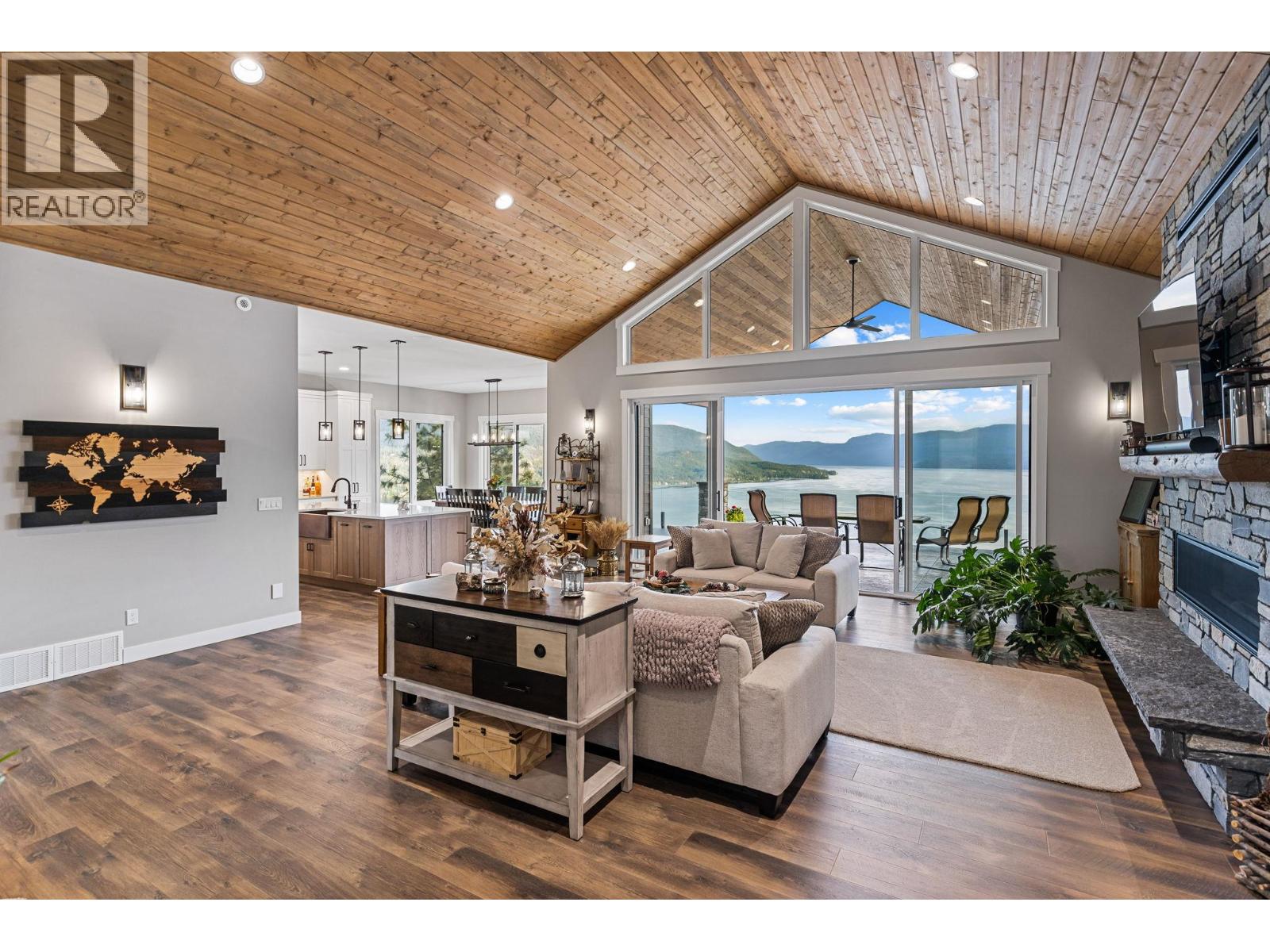 8836 Stonington Road - 24