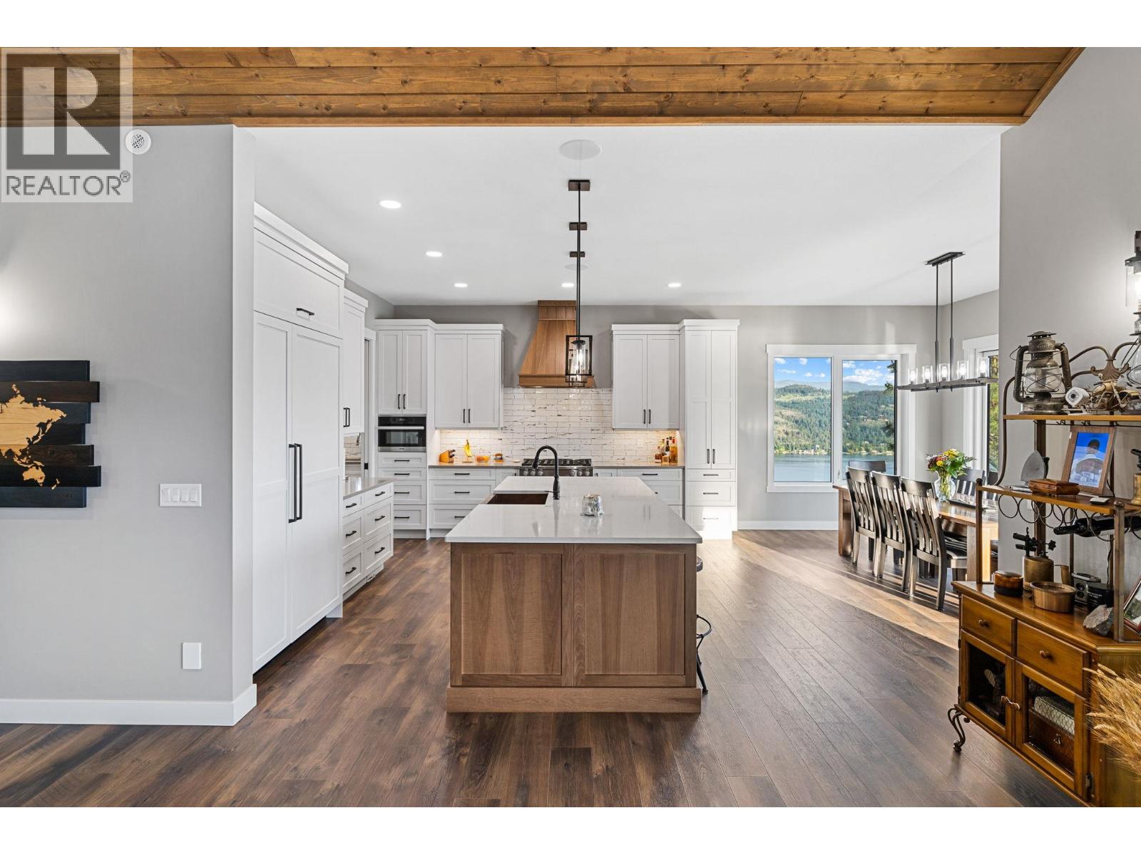 8836 Stonington Road - 31