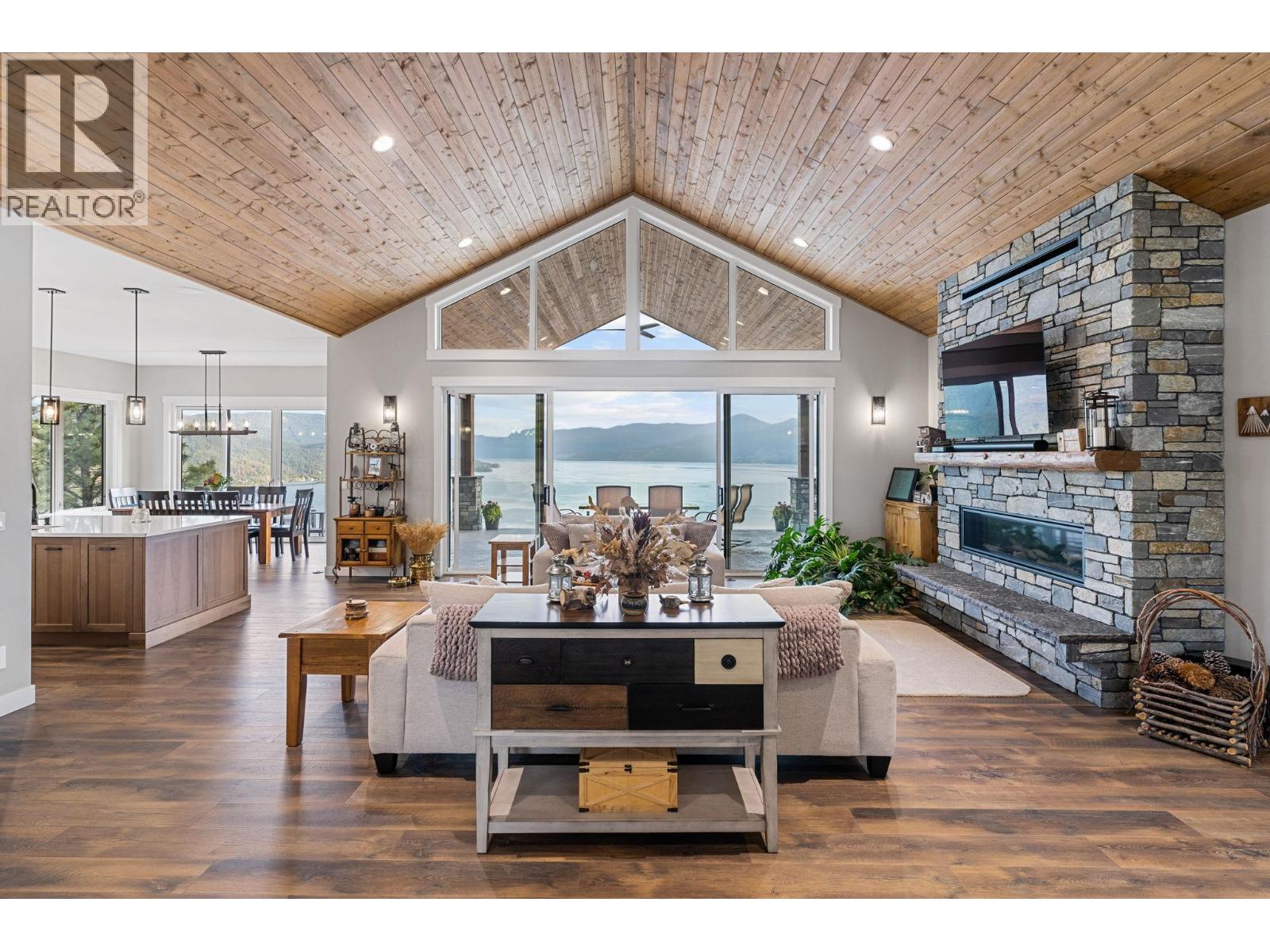 8836 Stonington Road - 22