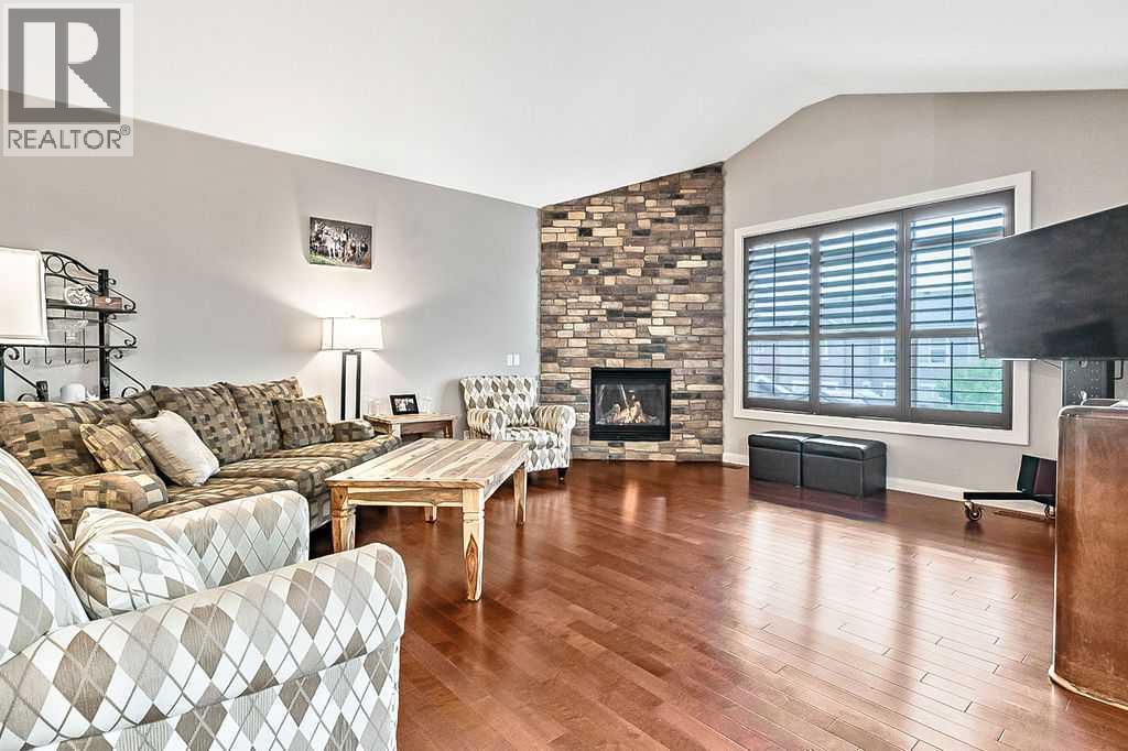 Photo 16 of 3 Westridge Way, Okotoks AB