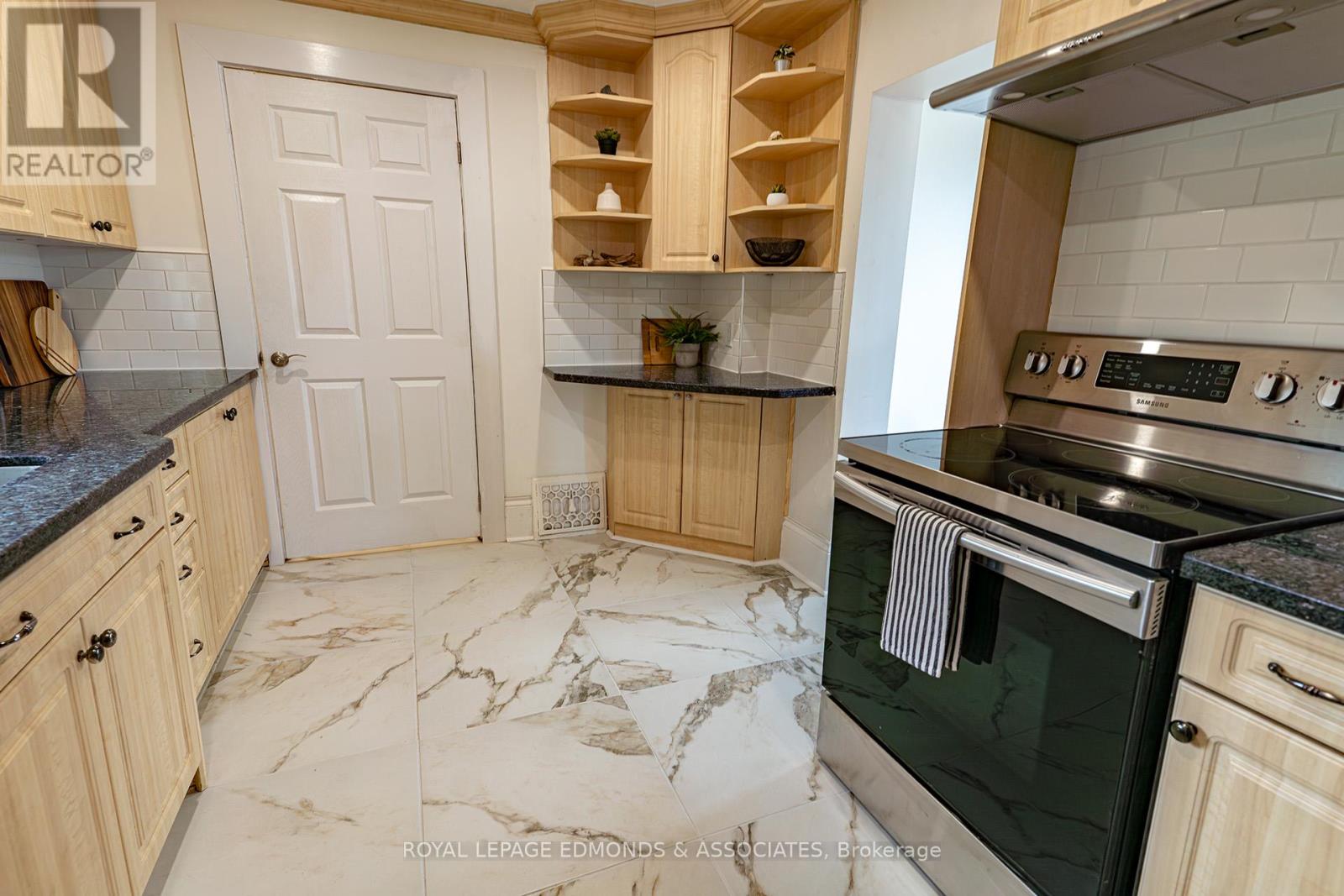 Photo 29 of 362 Christie Street, Pembroke ON