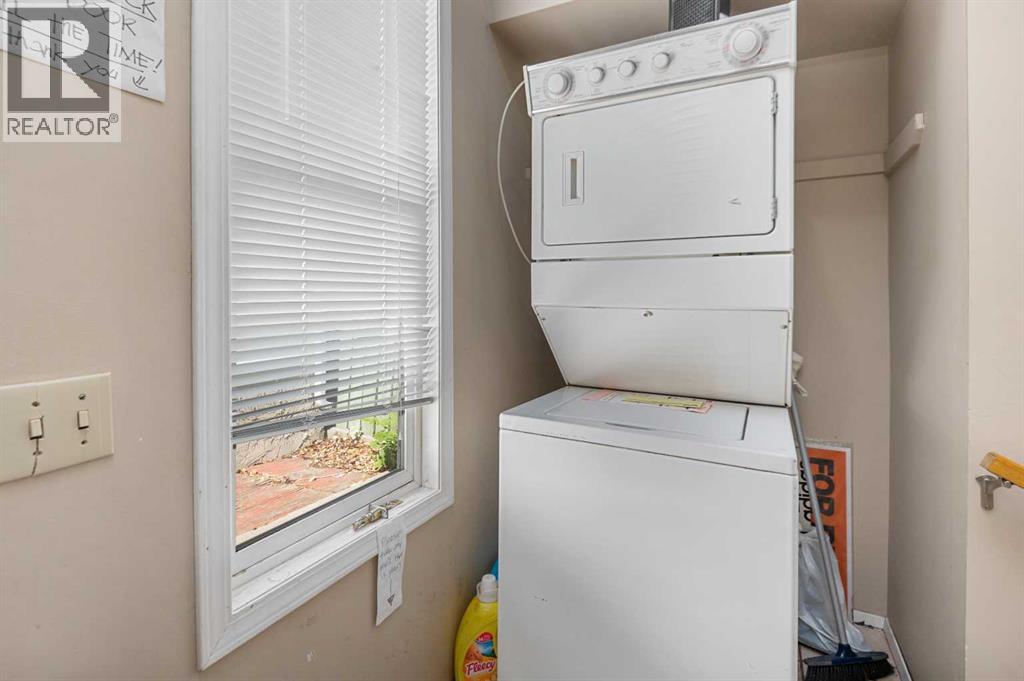Photo 16 of 4256 40 Avenue Nw, Calgary AB