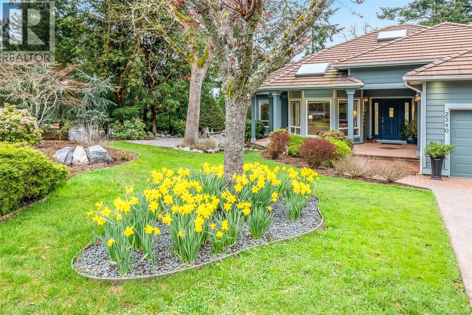Photo 4 of 2340 Casey Pl, Nanoose Bay BC