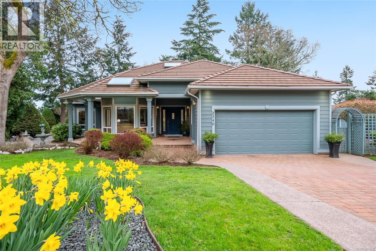 Photo 2 of 2340 Casey Pl, Nanoose Bay BC