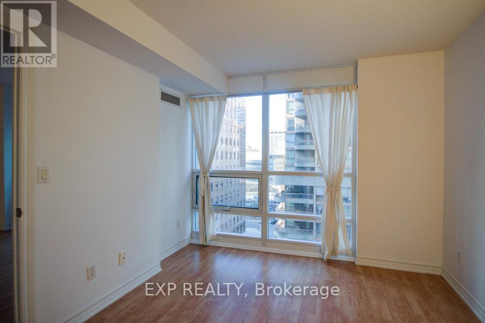 Photo 13 of 809 761 Bay Street, Toronto ON