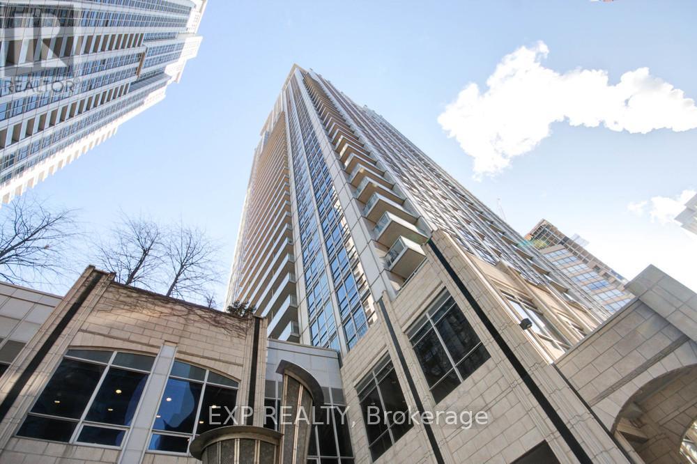 Photo 18 of 809 761 Bay Street, Toronto ON
