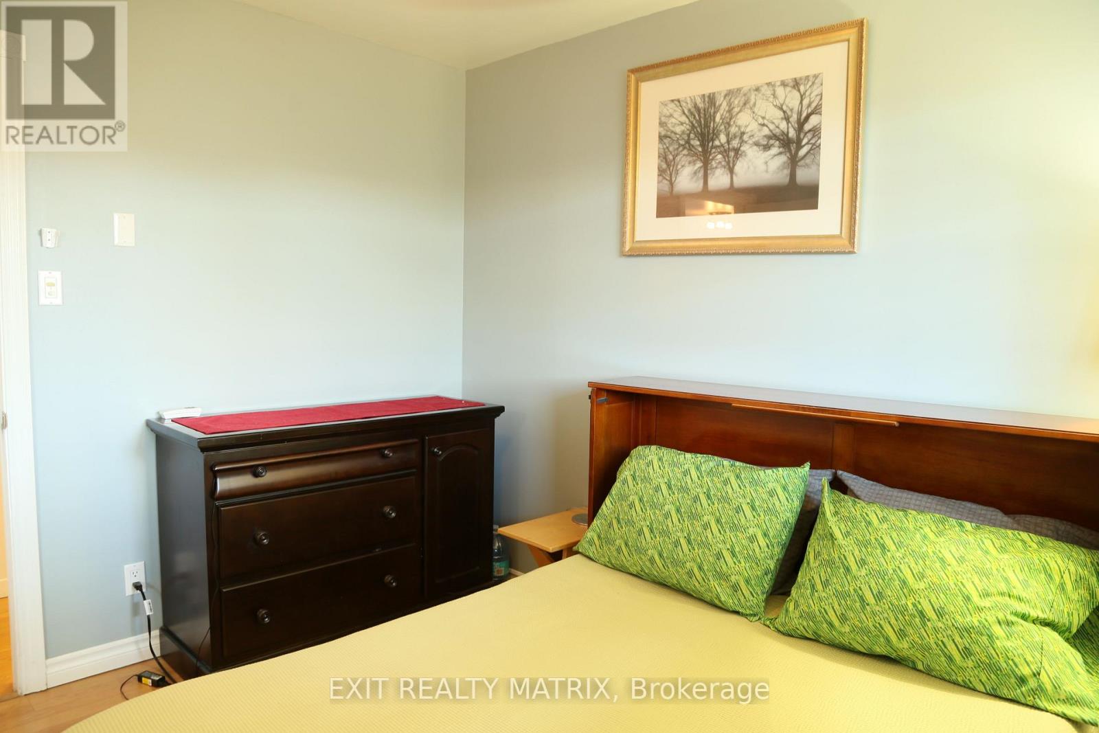 Photo 11 of 697 Omer Street, Hawkesbury ON