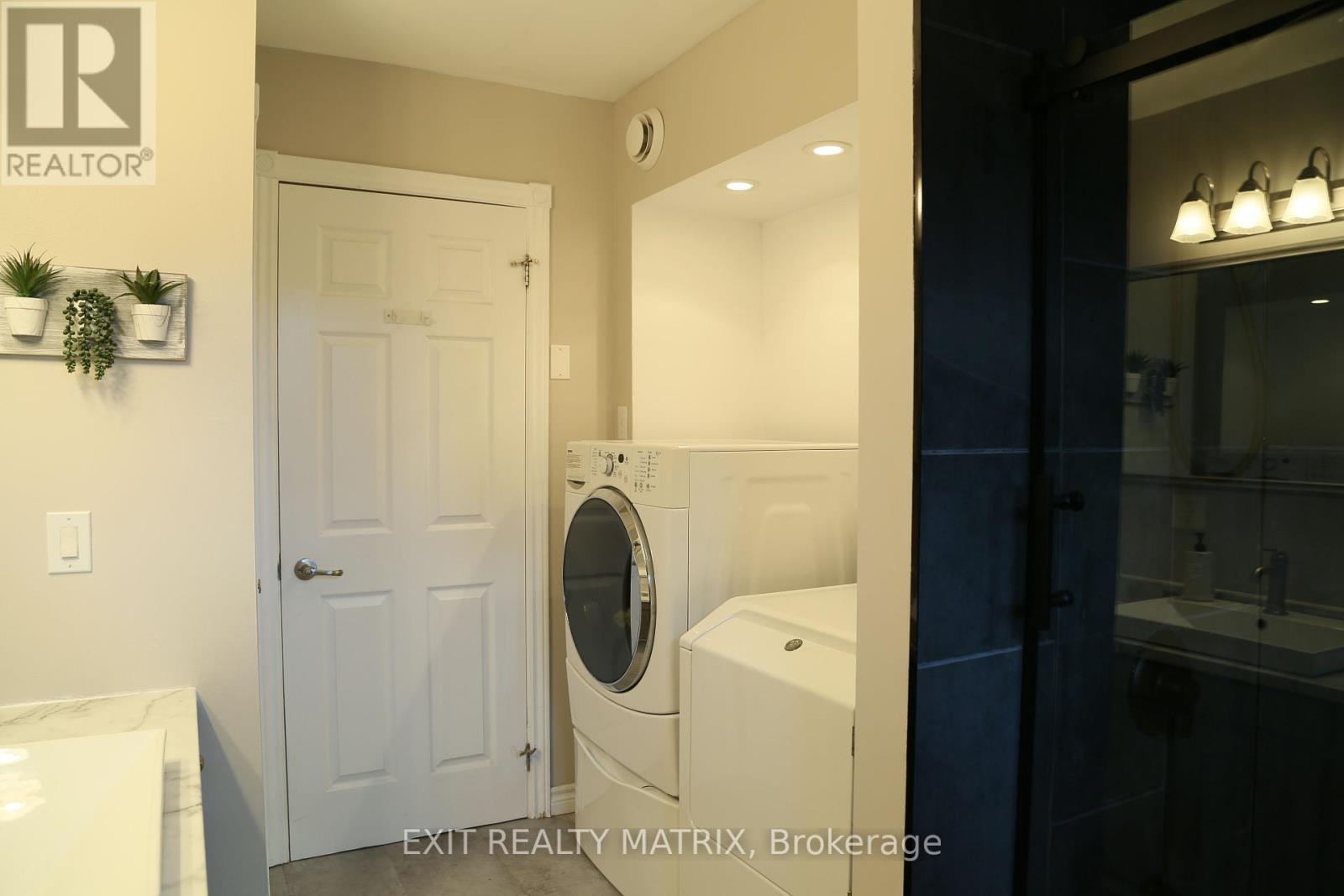 Photo 16 of 697 Omer Street, Hawkesbury ON