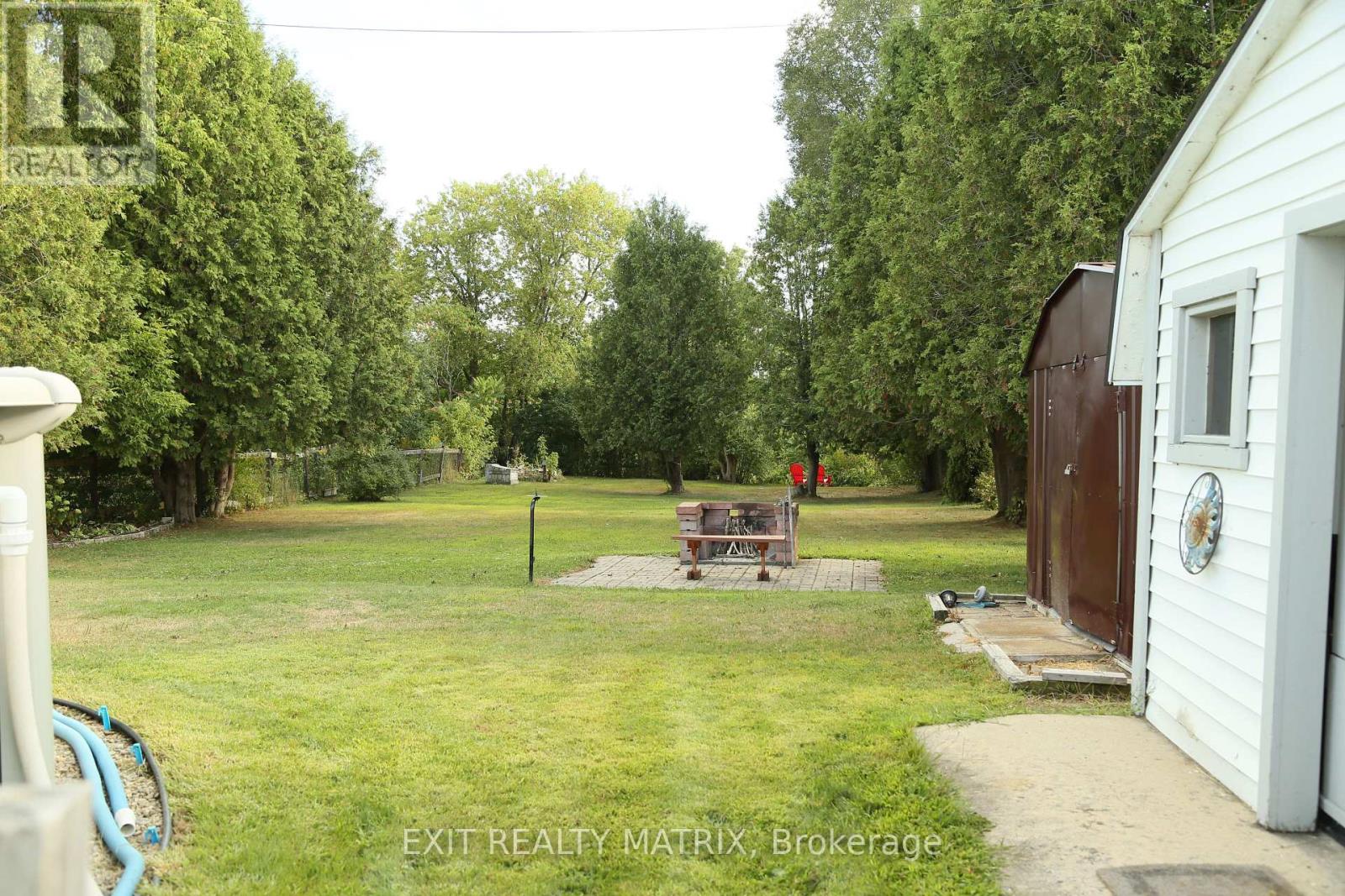 Photo 4 of 697 Omer Street, Hawkesbury ON