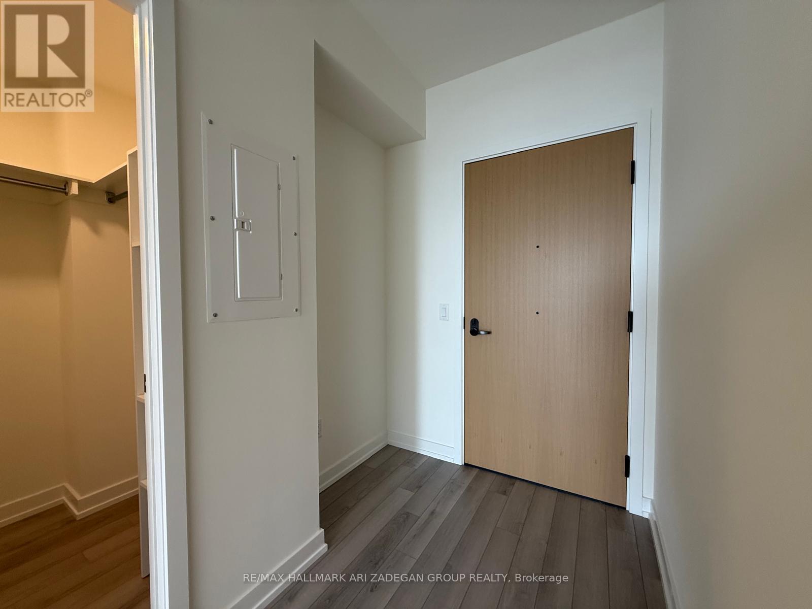 Photo 20 of 4305 89 Church Street, Toronto ON
