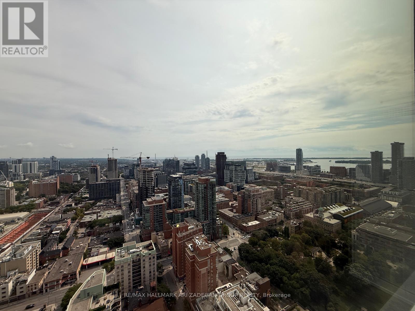 Photo 11 of 4305 89 Church Street, Toronto ON