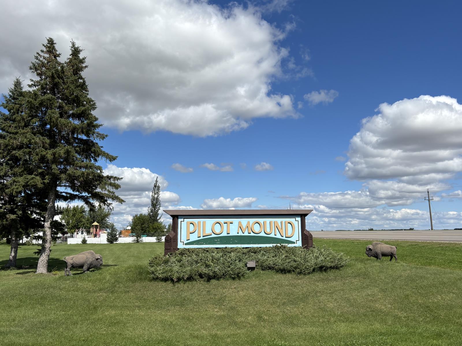 Photo 11 of 15042 Rd 64 W, Pilot Mound MB