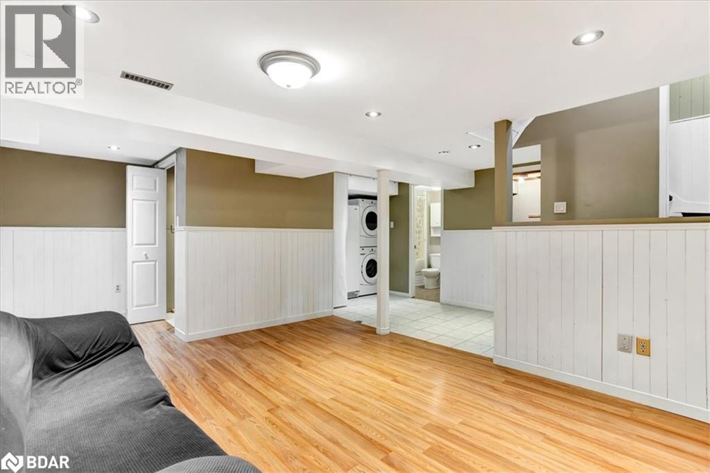 Photo 38 of 56 Knicely Road, Barrie ON