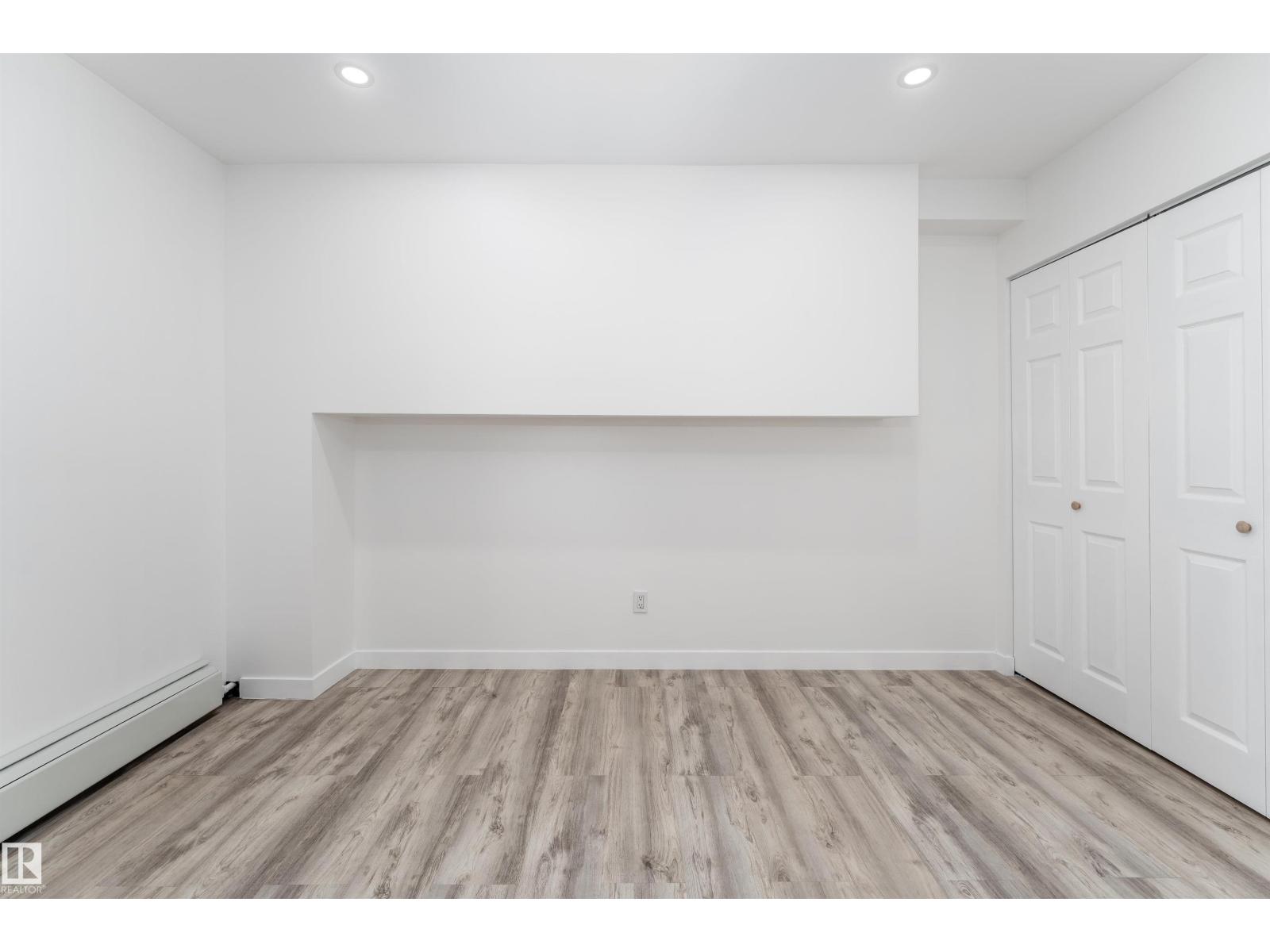 Photo 6 of 4 B 13230 Fort Rd Nw, Edmonton AB