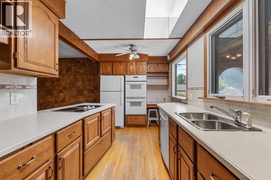 Photo 26 of 127 Fawn Crescent Se, Calgary AB