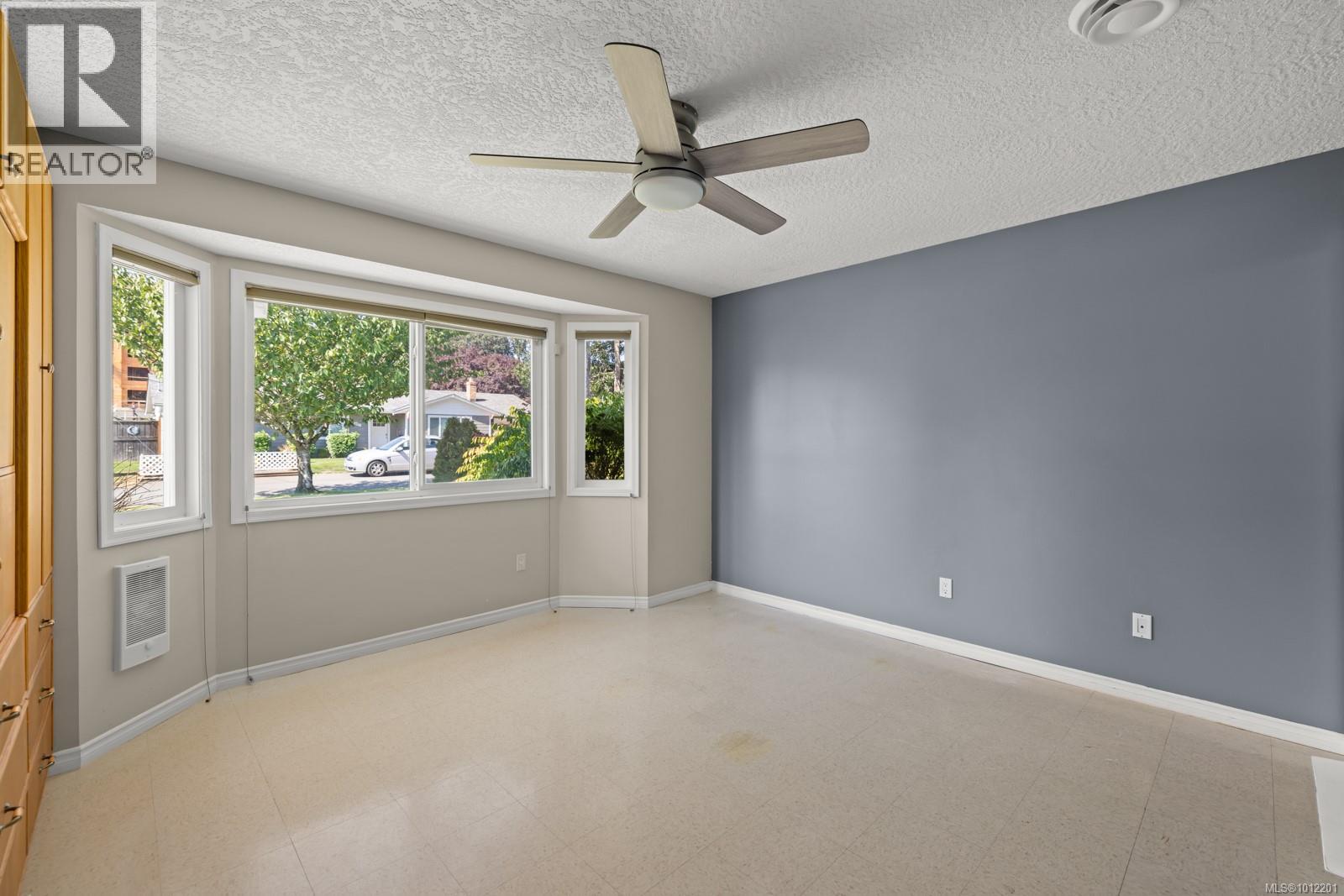 2889 Maurice Lane, Langford