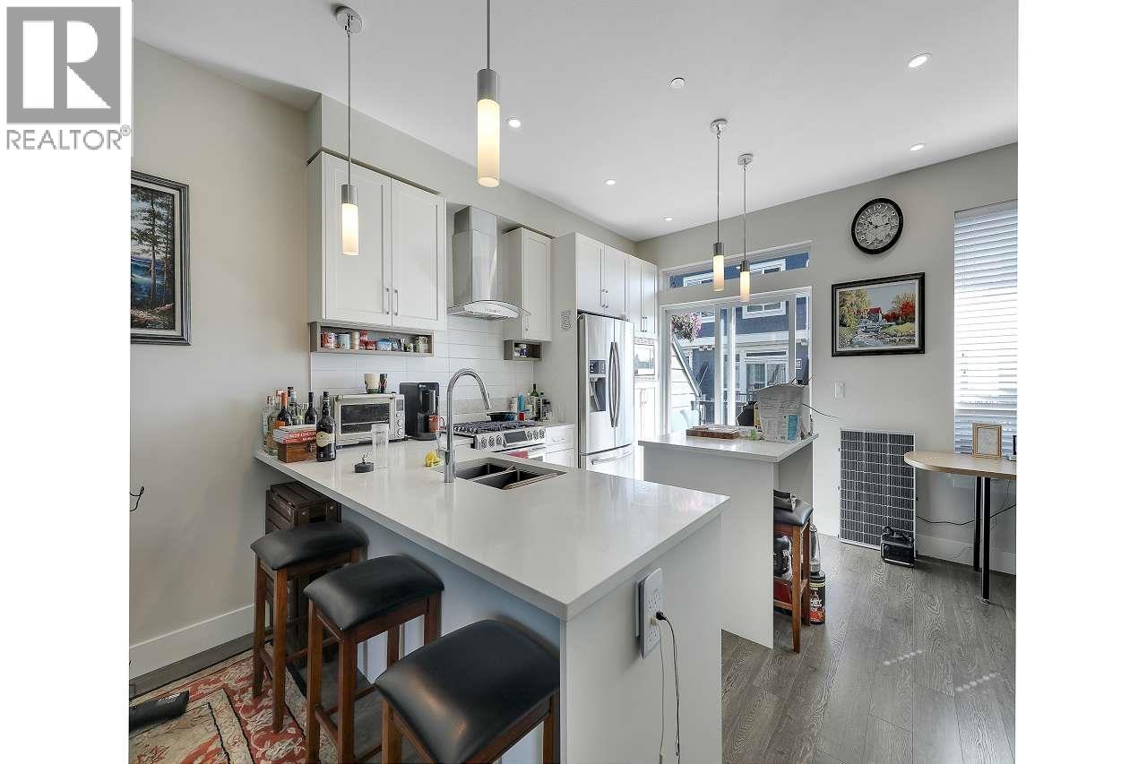 Photo 5 of 353 1784 Osprey Drive, Tsawwassen BC