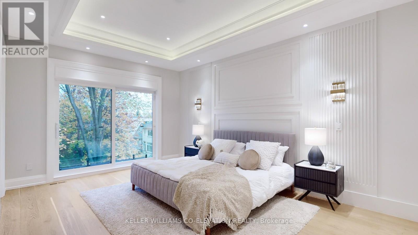 Photo 38 of 127 Joicey Boulevard, Toronto ON