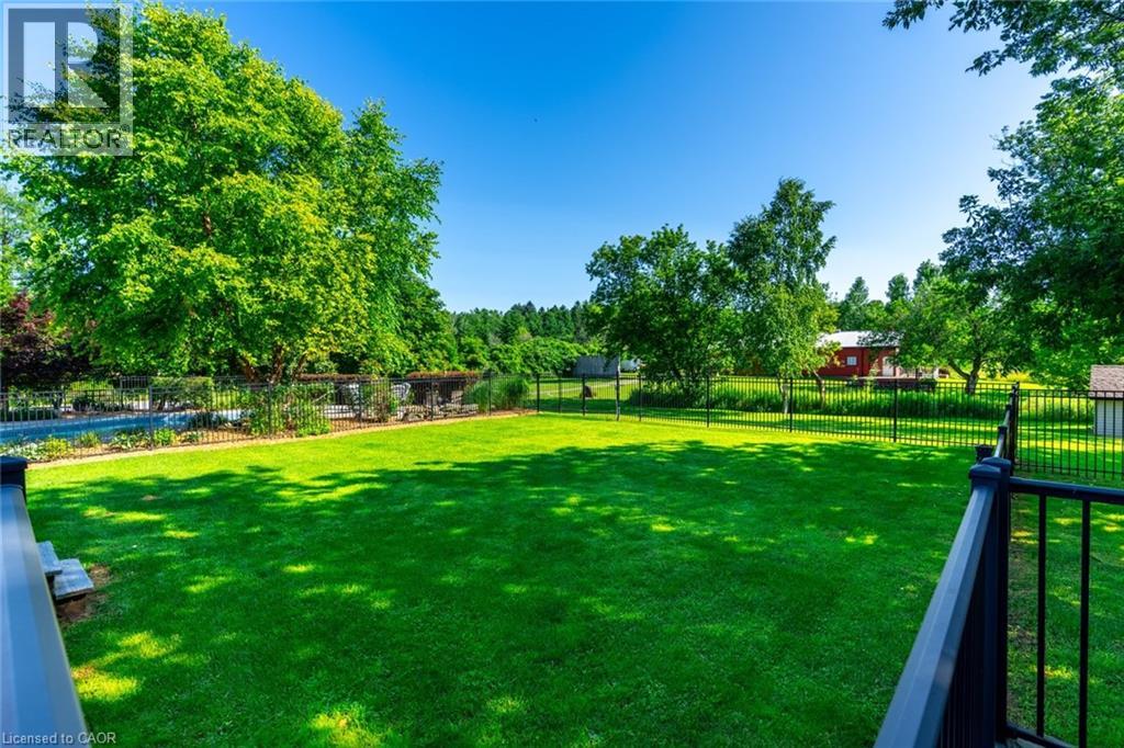 Photo 19 of 2172 Centre Road, Hamilton ON