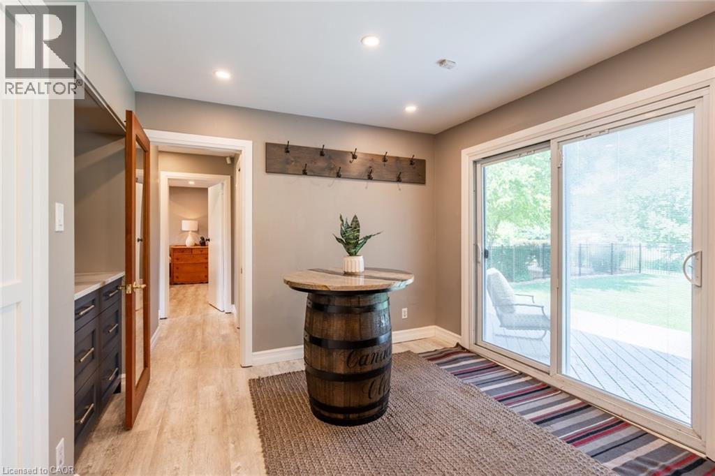 Photo 18 of 2172 Centre Road, Hamilton ON