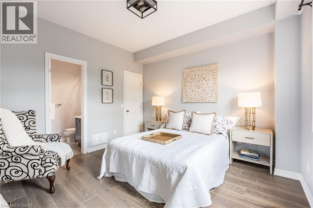 Photo 6 of 5056 New Street Unit 15, Burlington ON