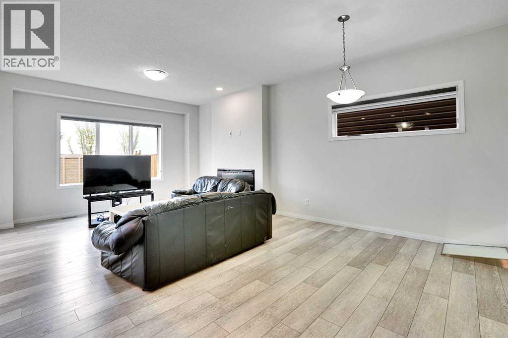 Photo 23 of 155 Savanna Way Ne, Calgary AB