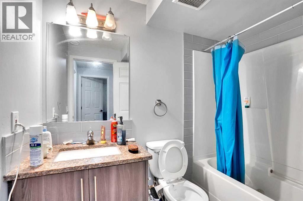 Photo 4 of 155 Savanna Way Ne, Calgary AB