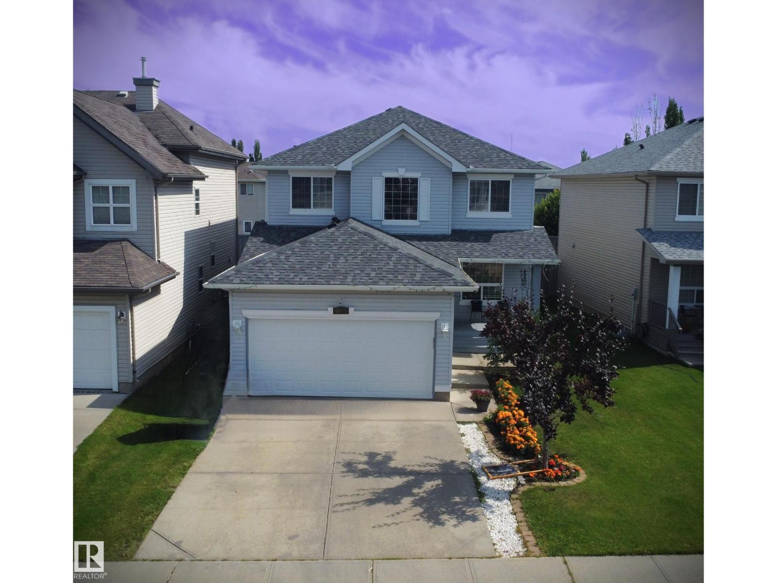Photo 22 of 3415 25 St Nw, Edmonton AB