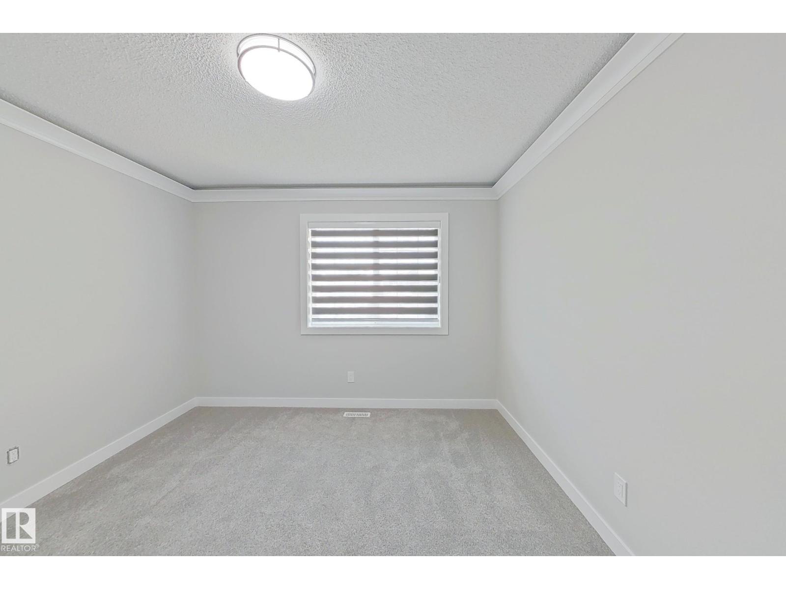 Photo 35 of 3415 25 St Nw, Edmonton AB
