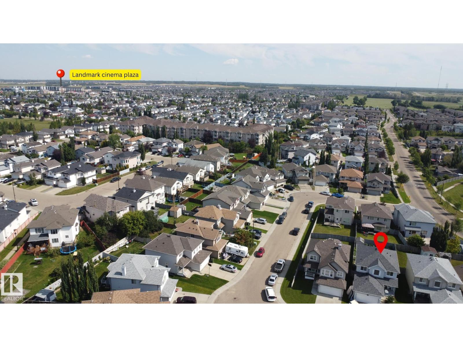 Photo 11 of 3415 25 St Nw, Edmonton AB