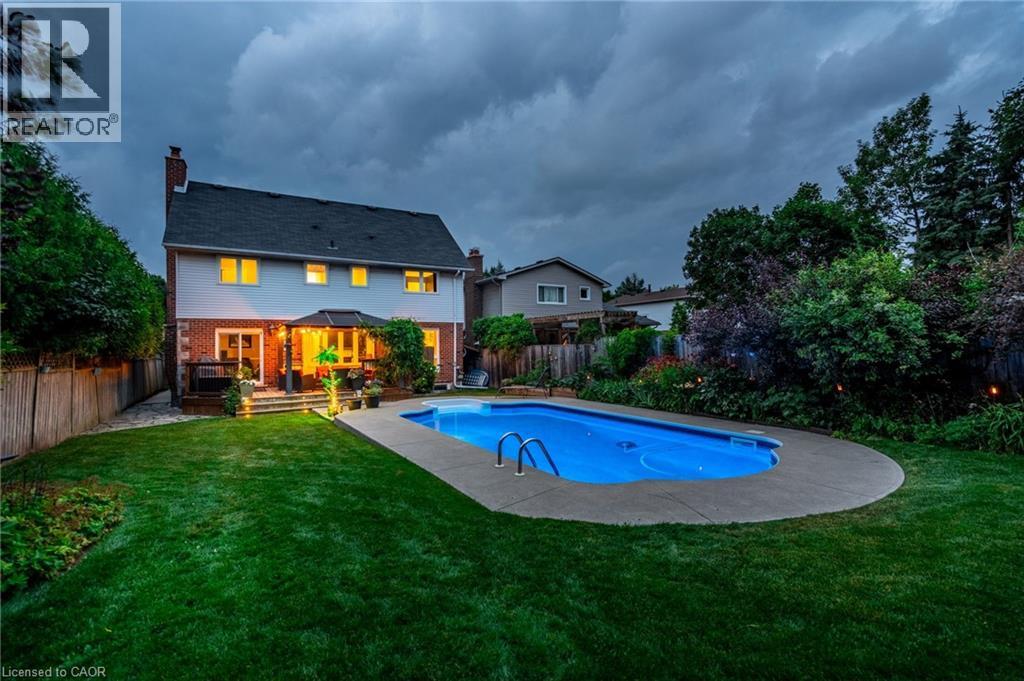 Photo 41 of 24 Vance Crescent, Waterdown ON