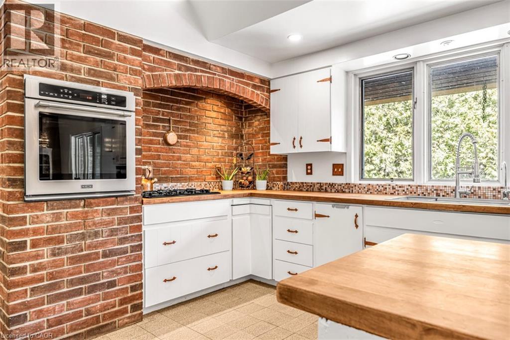 Photo 23 of 302783 Douglas Street, Durham ON