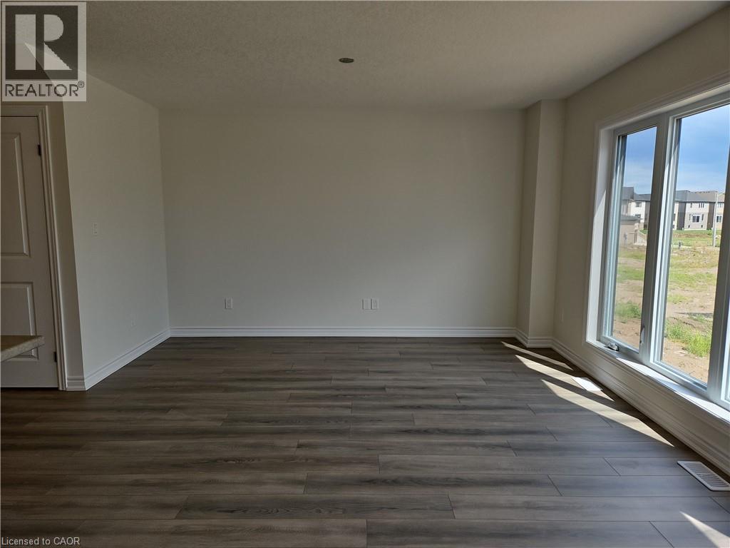 Photo 14 of 261 Benninger Drive Unit Upper, Kitchener ON