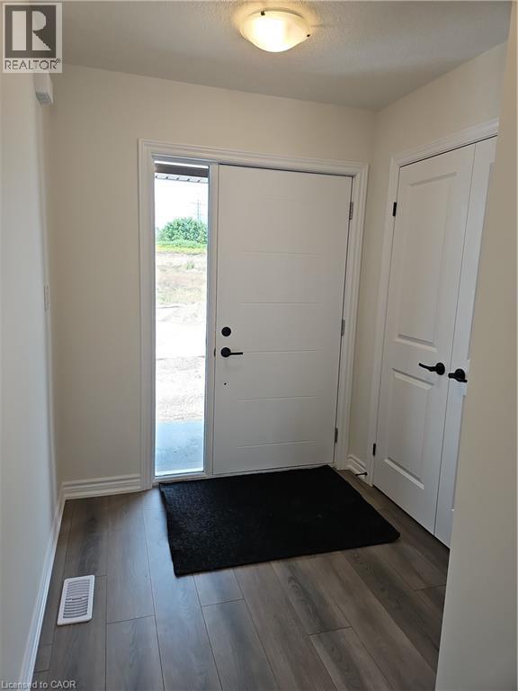 Photo 3 of 261 Benninger Drive Unit Upper, Kitchener ON