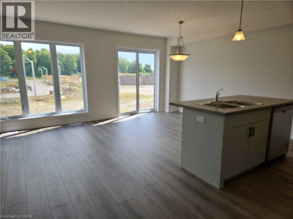 Photo 4 of 261 Benninger Drive Unit Upper, Kitchener ON