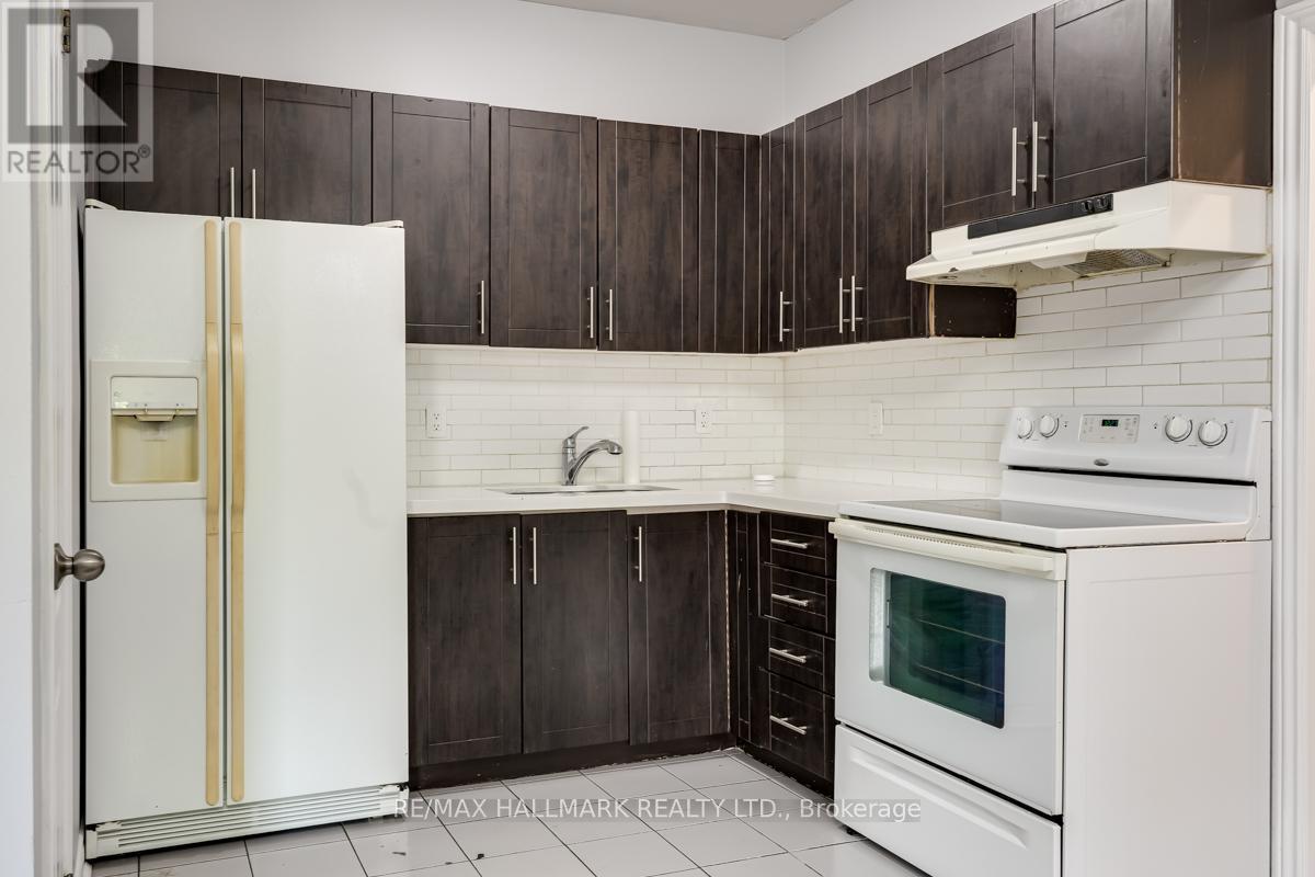Photo 22 of 10 Snider Avenue, Toronto ON