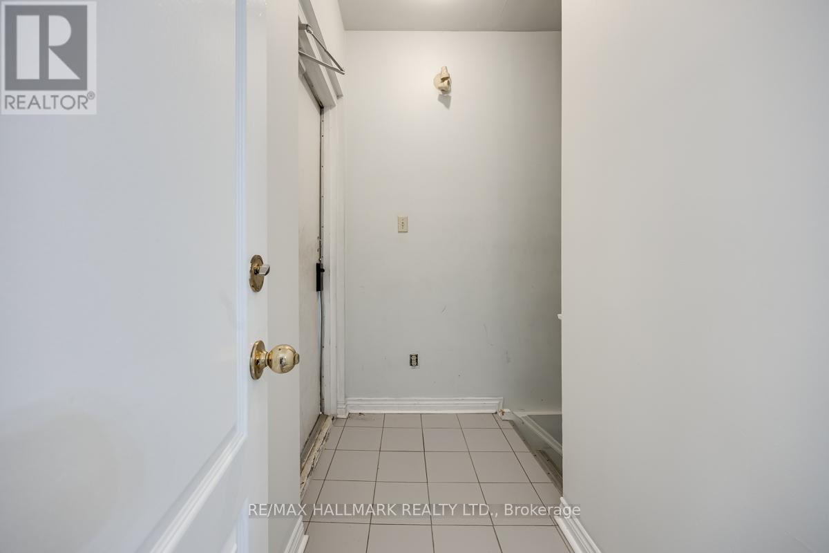 Photo 16 of 10 Snider Avenue, Toronto ON