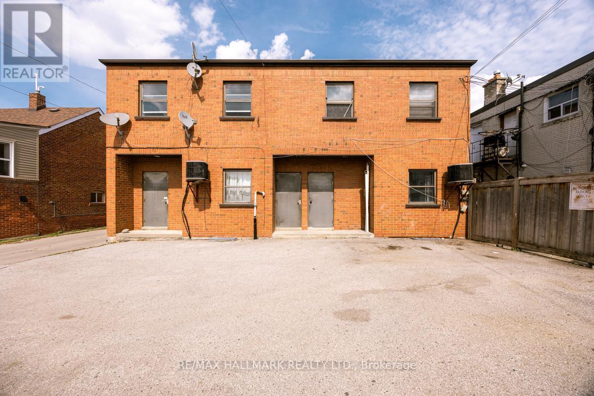 Photo 21 of 10 Snider Avenue, Toronto ON